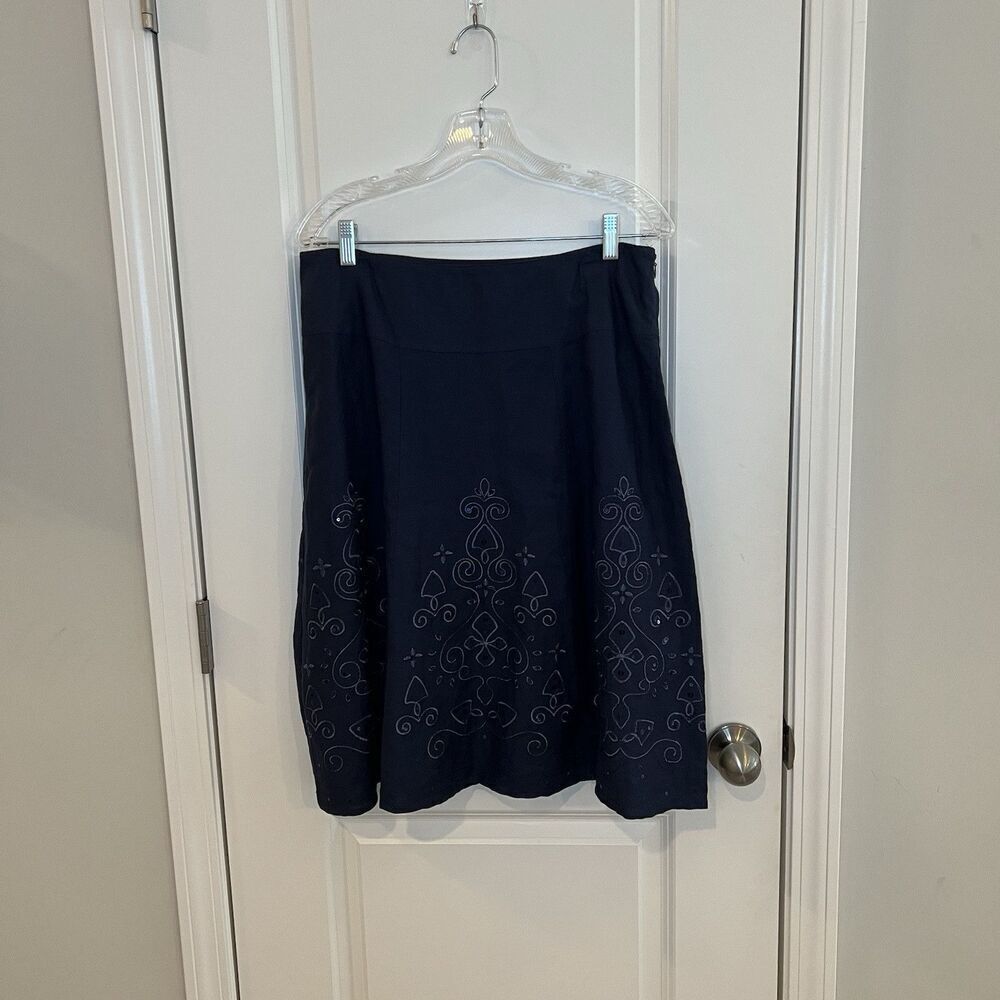 Dressbarn Women’s Skirt 12 Linen Blend Embroidered Embellished